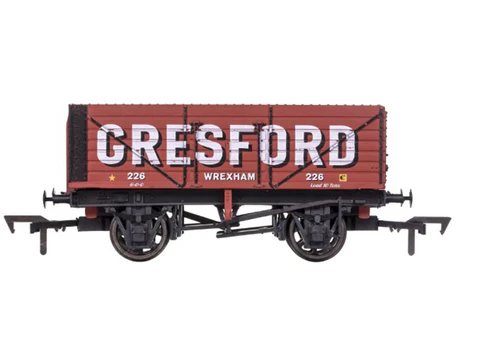 Dapol 4F-071-182 OO Gauge 7 Plank Wagon Gresford Wrexham 226 (OO Gauge)