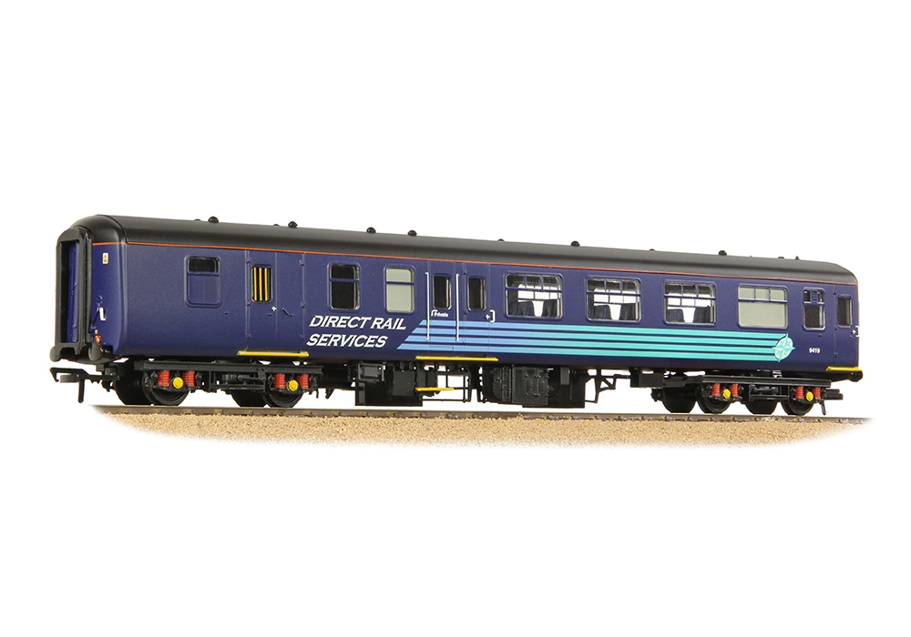 Bachmann Branchline 39-383 BR Mk2A BSO Brake Second Open DRS Compass (Revised) (OO Gauge)