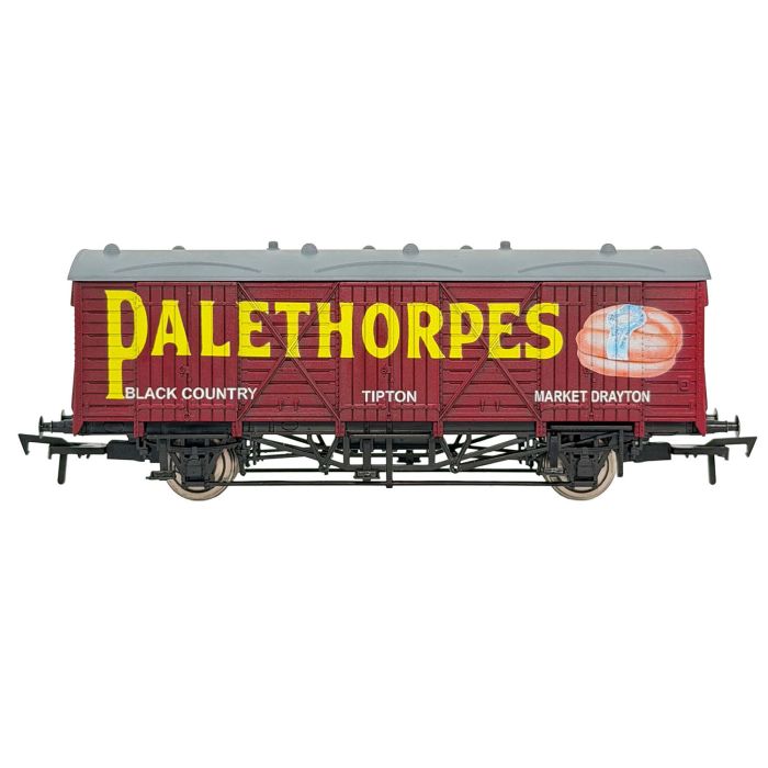 Dapol 4F-014-051 Fruit D Van Palethorpe Sausages (OO Gauge)